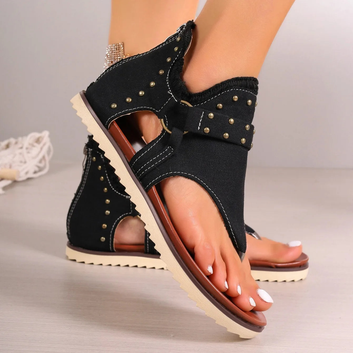 Sandals Women Summer Shoes Platform Sandals New Designer Sandals Fashion Clip Toe Gladiator Female Plus Size Beach Slides Women