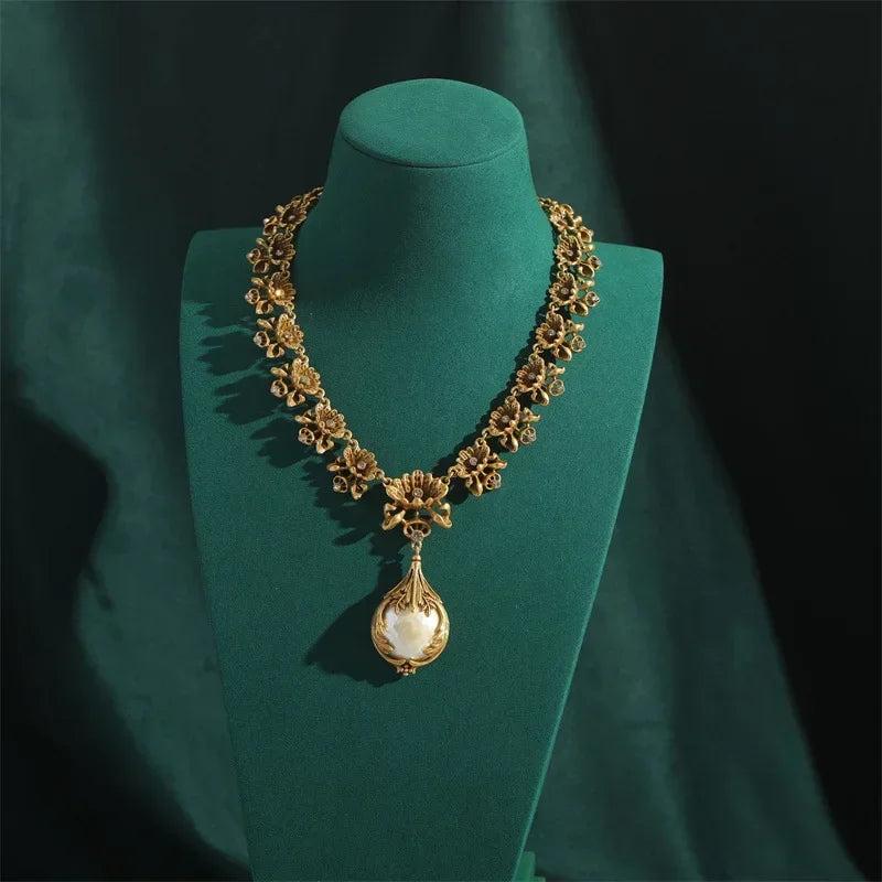 Baroque Style Freshwater Pearls Necklace Jewelry Sets For Women Gold Color Wedding Ring Set Bridal Nightwear Pendant 2025 Trend