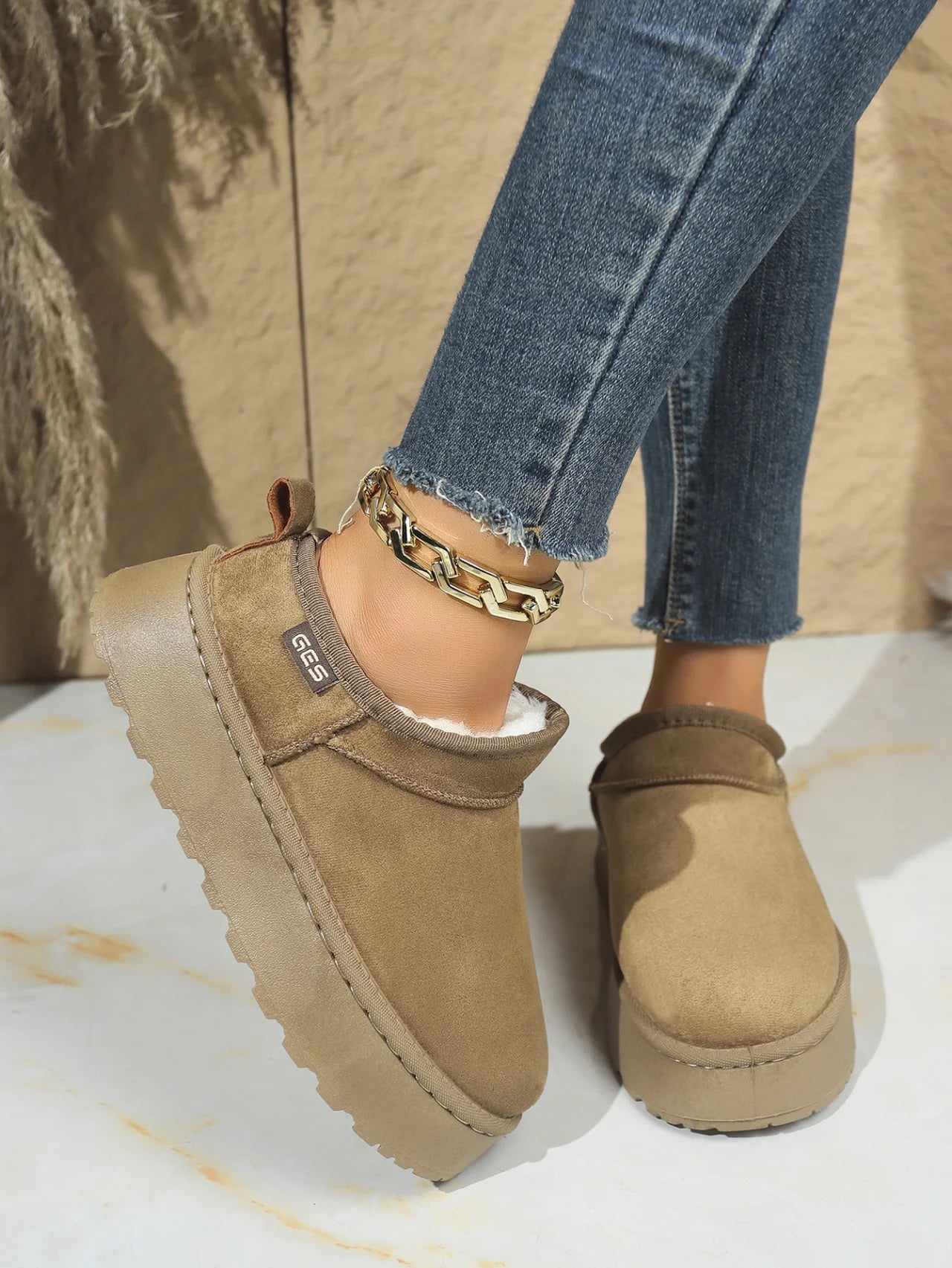 Snow Boots for Women 2026 Winter New Cashmere Warm Thick Soles Without Heel-covered Hair Half Slipper Cotton Shoes for Women