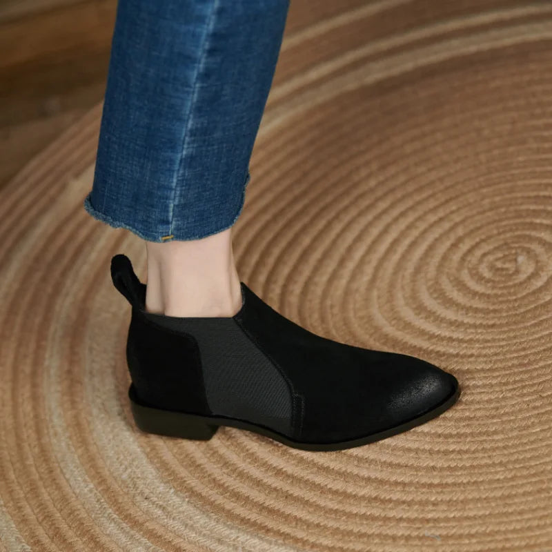 2025 New Ankle Boots Autumn/Winter Women Boots Pointed Toe Fashion Women Shoes Cow Suede Chelsea Boots Genuine Leather Shoes