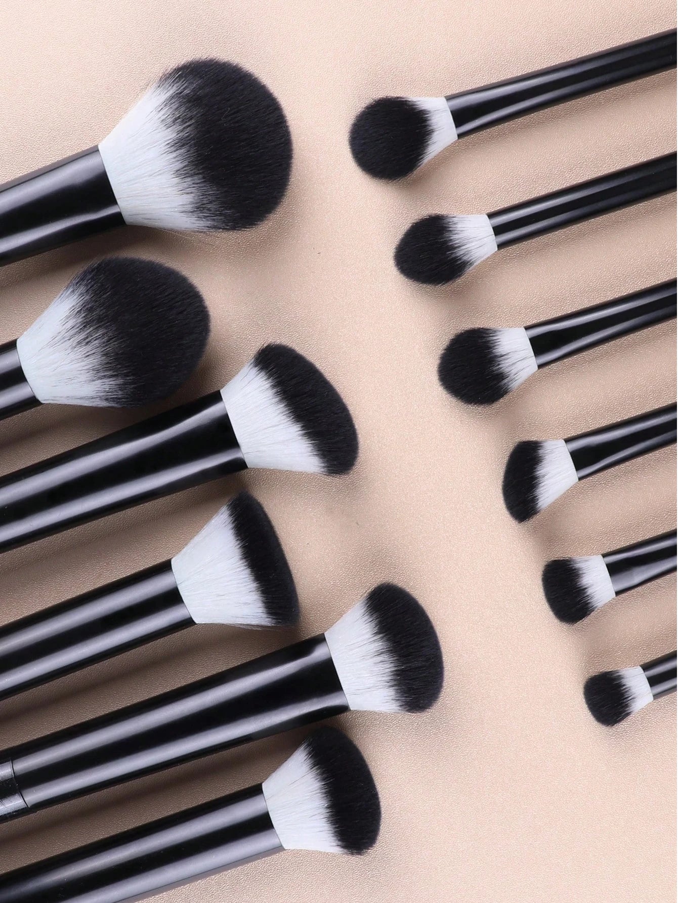 15 pcs Makeup Brush Sets Creative Multifunctional Cosmetic Brush for Making Up Supply