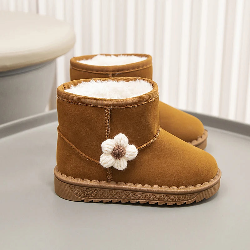 Girl's Winter Snow Boots Appliques Furry Platform Suede Kids Short Boot Four Colors Flexiable Non-slip Warm Chic Children Boot