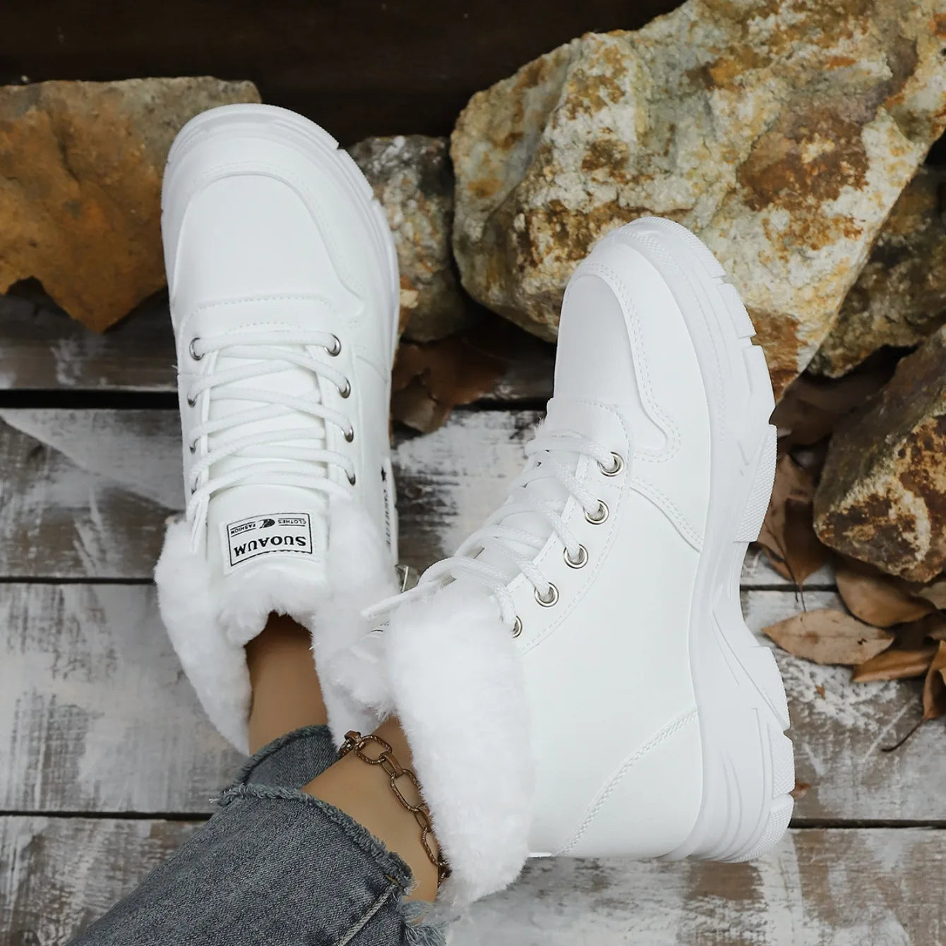 Winter Women Snow Boots Warm Lightweight High-top Shoes Women Casual Platform Ankle Boots Plus Size New Outdoor Zapatos De Mujer