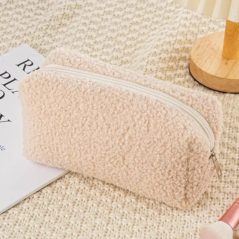 Cute Plush Makeup Bag For Women Portable Travel Small Cosmetic Bags Solid Color Zipper Toiletry Bag Washing Pouch Storage Bags
