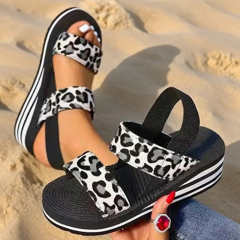 2026Women Slingback Wedge Sandals Outdoor Summer Lightweight Slides Solid Color Thick Bottom Ladies Slipper Female Roman Sandals