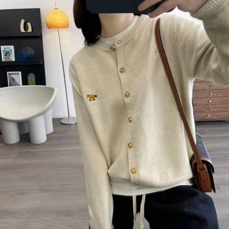 Long-sleeved Cashmere cardigan women sweater cashmere knitted  O-neck Cashmere cardigan sweater coat  Autumn and Winter