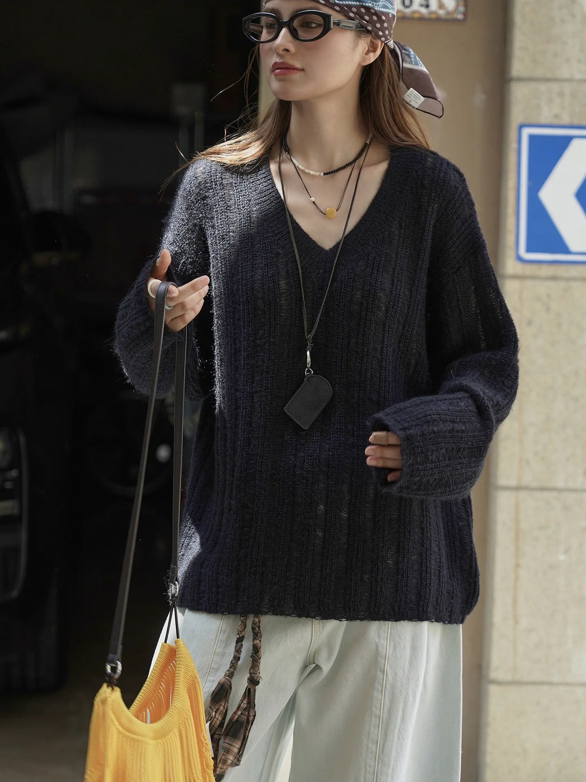 2026 New Women Soft Material Pullovers V-Neck Autumn Women Sweater Clothes Knitted Pullovers Long Sleeve Sweater Pull Femme