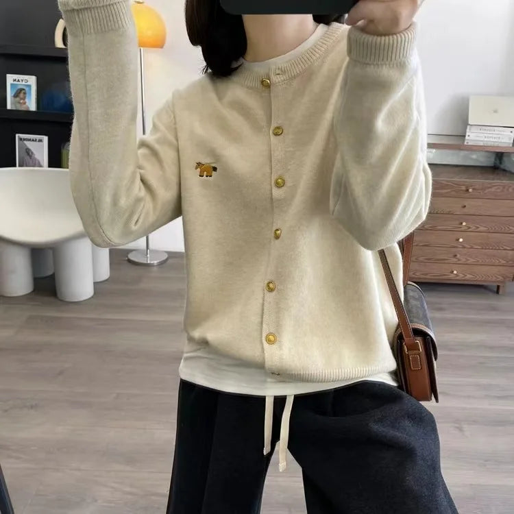 Long-sleeved Cashmere cardigan women sweater cashmere knitted  O-neck Cashmere cardigan sweater coat  Autumn and Winter
