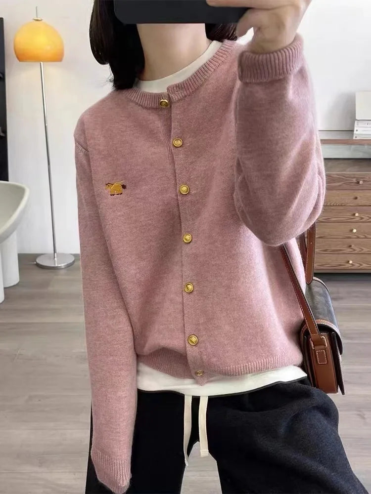 Long-sleeved Cashmere cardigan women sweater cashmere knitted  O-neck Cashmere cardigan sweater coat  Autumn and Winter