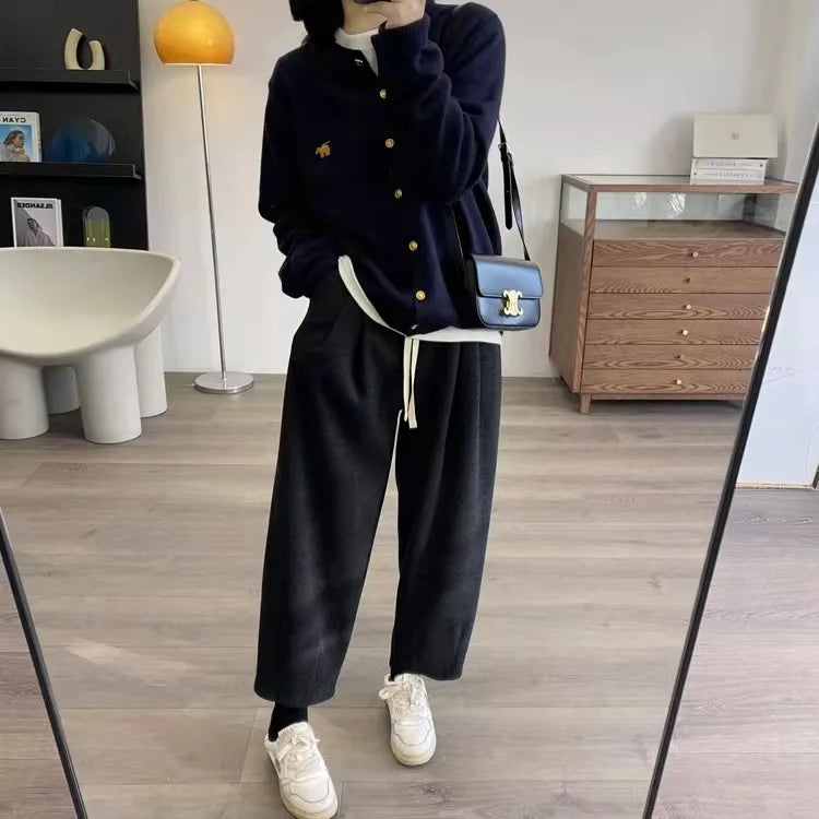 Long-sleeved Cashmere cardigan women sweater cashmere knitted  O-neck Cashmere cardigan sweater coat  Autumn and Winter