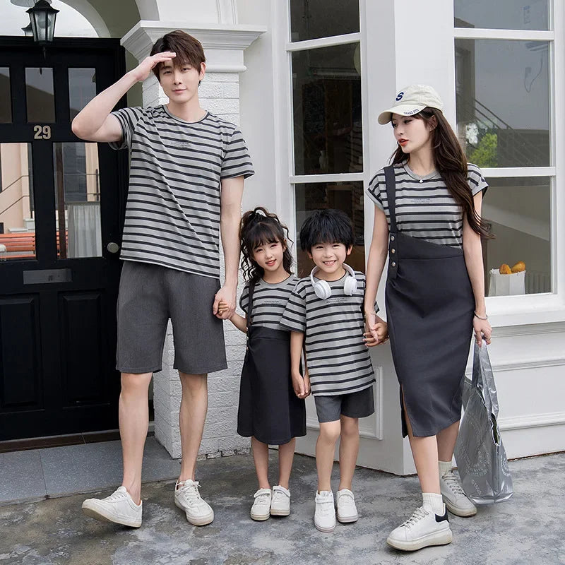 Fashion Family Matching Summer Clothes Korean Mother and Daughter Equal Dress Women Dresses Father Son T Shirts Skorts Outfits