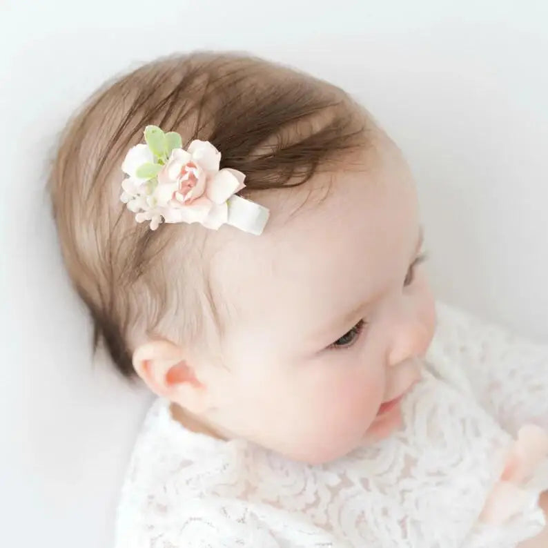 Pinzas para el cabello de flores para mujer, horquillas florales hechas a mano, pasadores de cocodrilo para niñas, accesorios para el cabello fiesta para niños pequeños