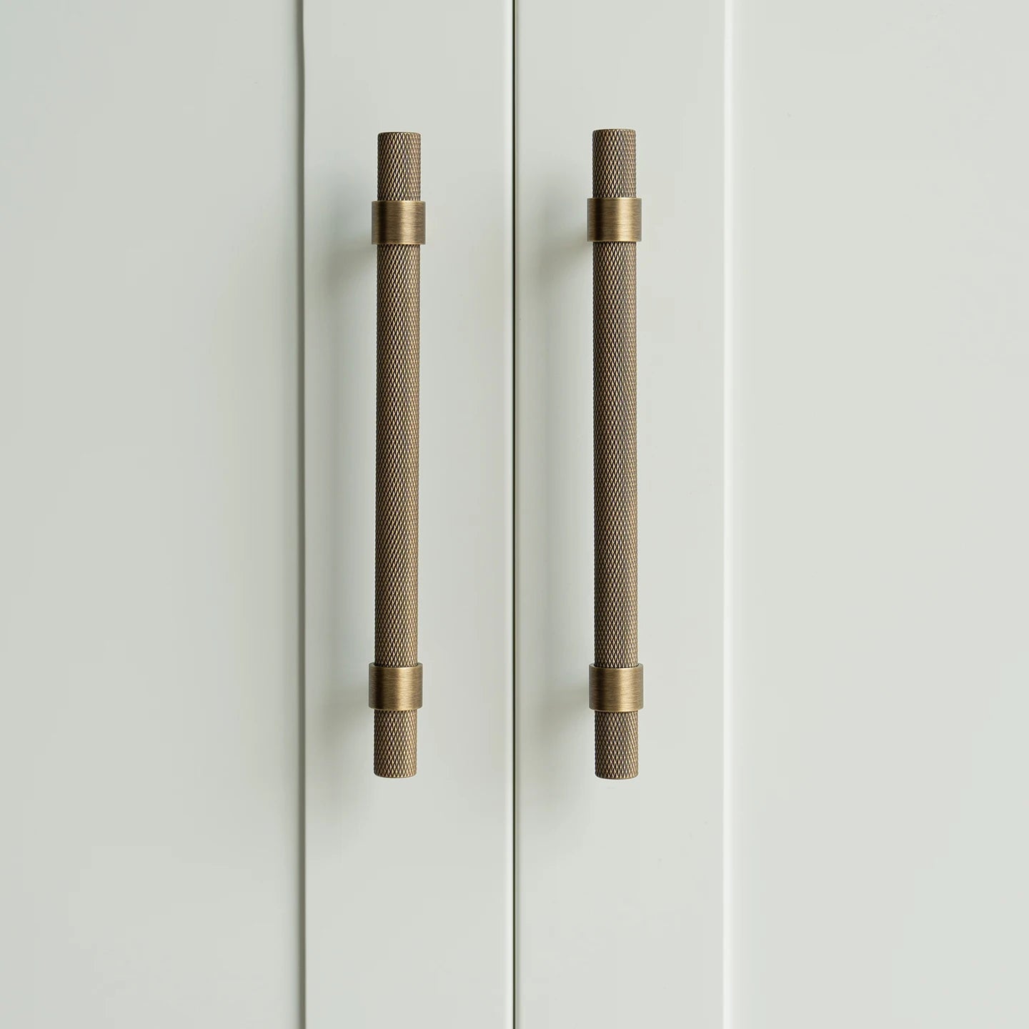 Santaya Solid Antique Brushed Brass Handles Kitchen Cabinet Pulls Bedroom Wardrobe Drawer Knobs Furniture Bronze Handle