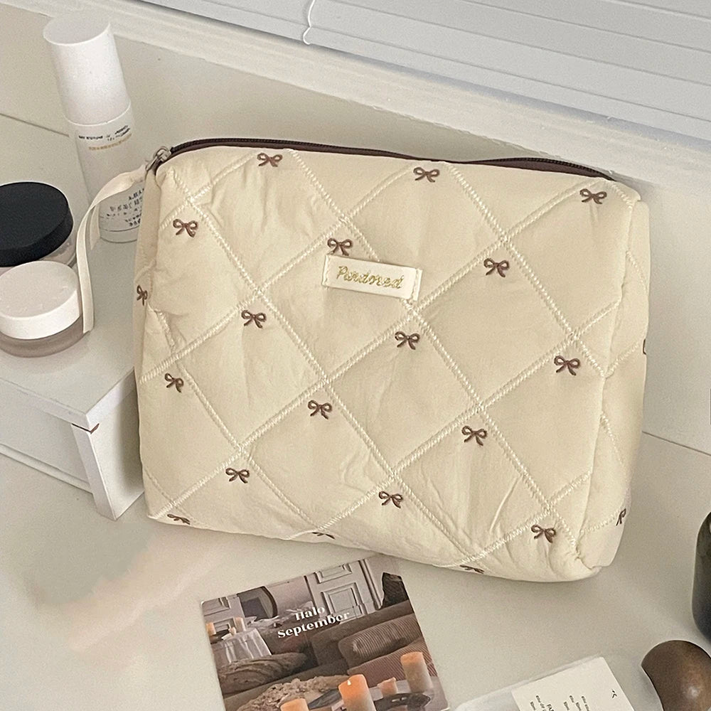 Fashion Brown Bow Cake Women Makeup Zipper Bag Large Capacity Tote Organizer Toiletry Cosmetic Pouch Ladies Make Up Handbag