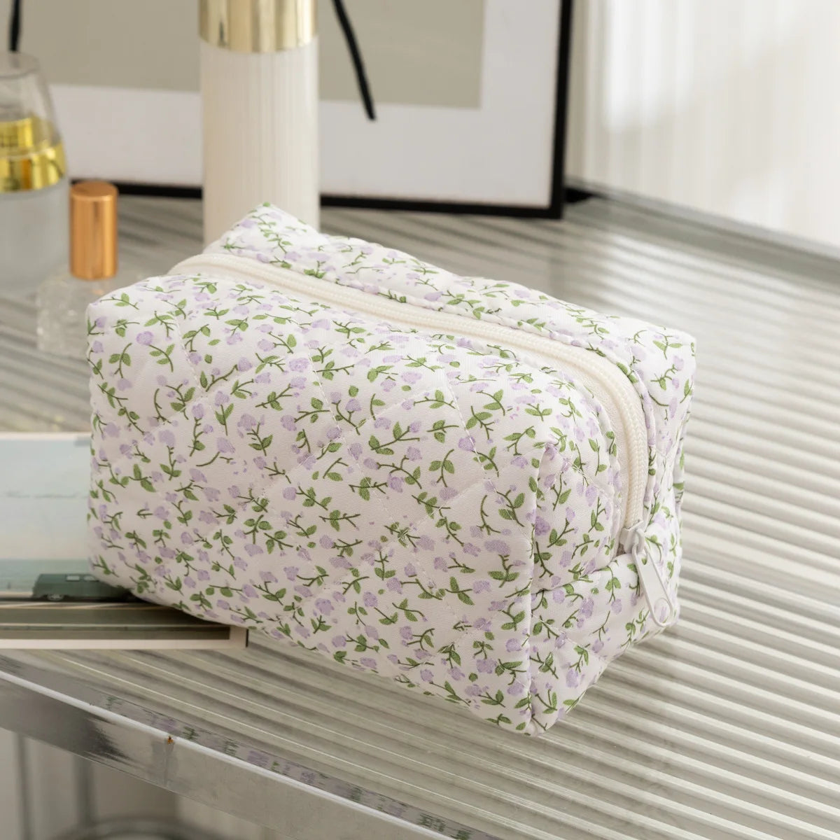 Large-Capacity Cotton Floral Quilted Makeup & Toiletry Storage Bag