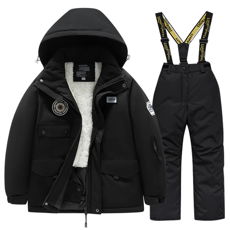 Winter children's skiing suit for boys and girls, windproof and waterproof thick coat for warmth and snow playing equipment