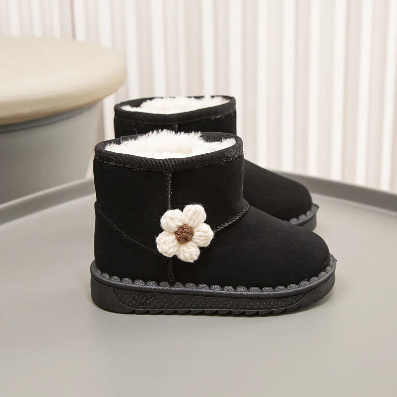 Girl's Winter Snow Boots Appliques Furry Platform Suede Kids Short Boot Four Colors Flexiable Non-slip Warm Chic Children Boot