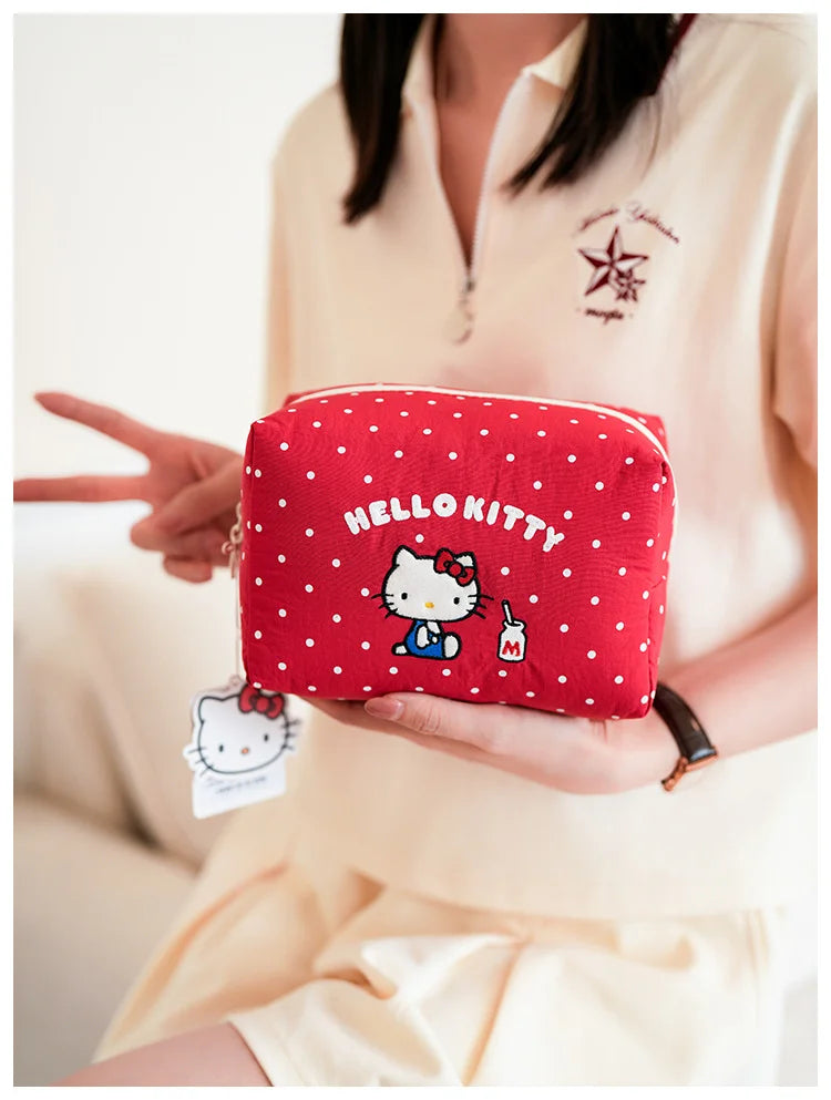 Strawberry Milk Cartoon Hello Kitty Soft Cotton Makeup Bag for Girls, Portable Skincare Organizer, Student Toiletry Bag, Cute Ca