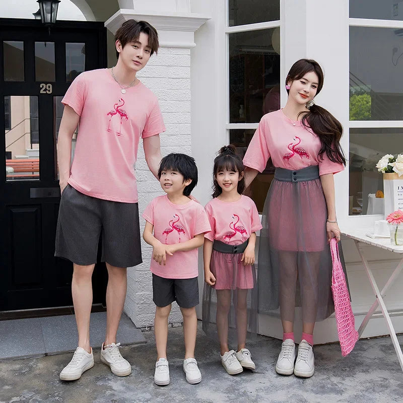 Fashion Couple Clothing Mom Duaghter Girl Long Tee Shirts Tulle Skirt Two Piece Sets Dad Son Outfit Family Pink Clothes