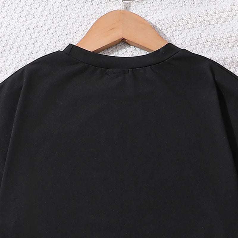 2024 New Children's Fashion Clothes Sets For Kids Girl Black Smiley T-shirt And Rose Red Pleated Skirt High Quality Korean Style
