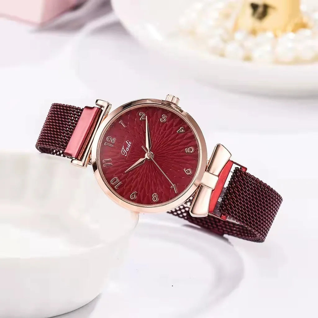 Fashion Women Watches Luxury Leather Buckle Flower Rhinestone Watch Ladies Quartz Wrist Watch Bracelet Set Reloj Mujer