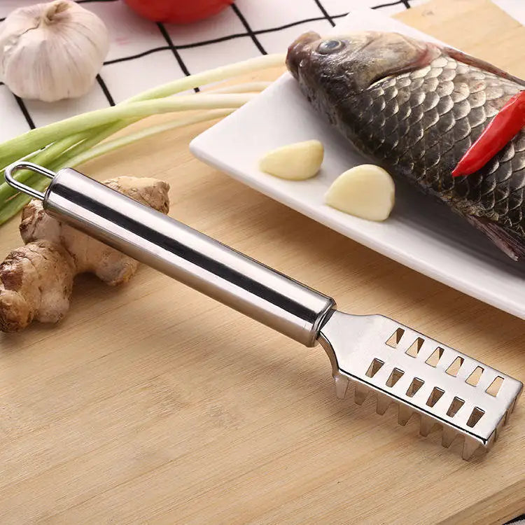 Stainless Steel Fish Scaler Remover Tool, Anti Splash Fish Scale Scraper with Non Slip Handle, Easy Cleaning Kitchen Gadget.
