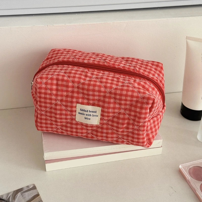 Cute Makeup Bag for Women Portable Travel Small Cosmetic Bags Fashion Plaid Zipper Toiletry Bag Washing Pouch Storage Bags