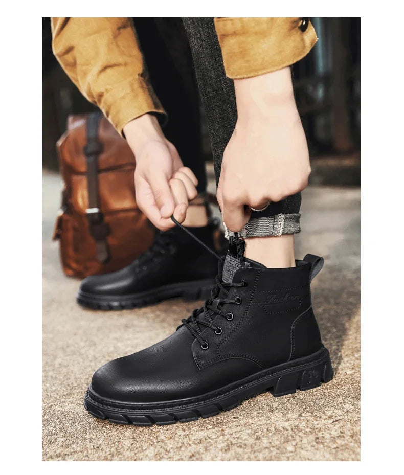 Winter Men Boots Outdoor Leather Ankle Boots Lightweight High Top Casual Boots Designer Male Work Boots Classic Handmade Boots