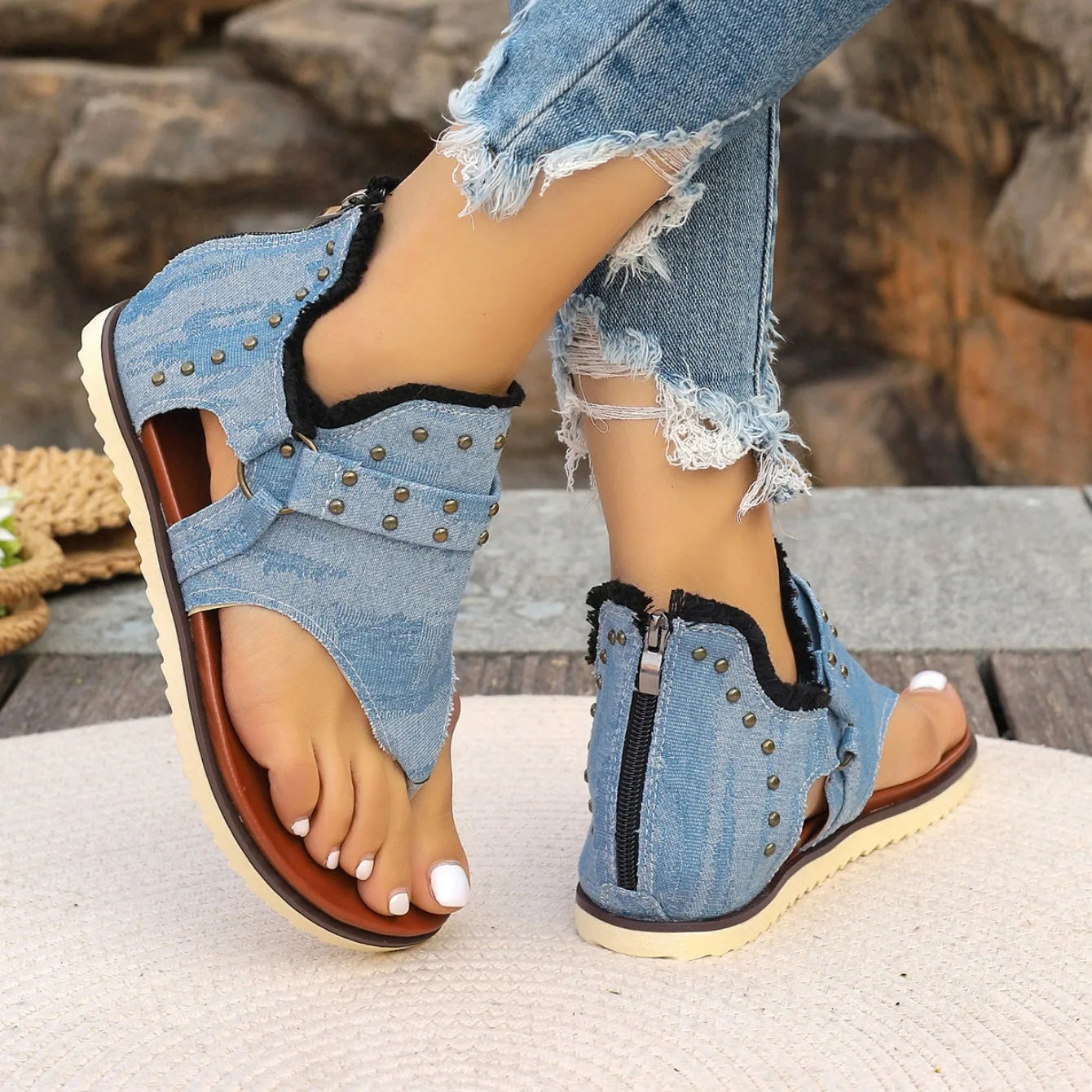 Sandals Women Summer Shoes Platform Sandals New Designer Sandals Fashion Clip Toe Gladiator Female Plus Size Beach Slides Women