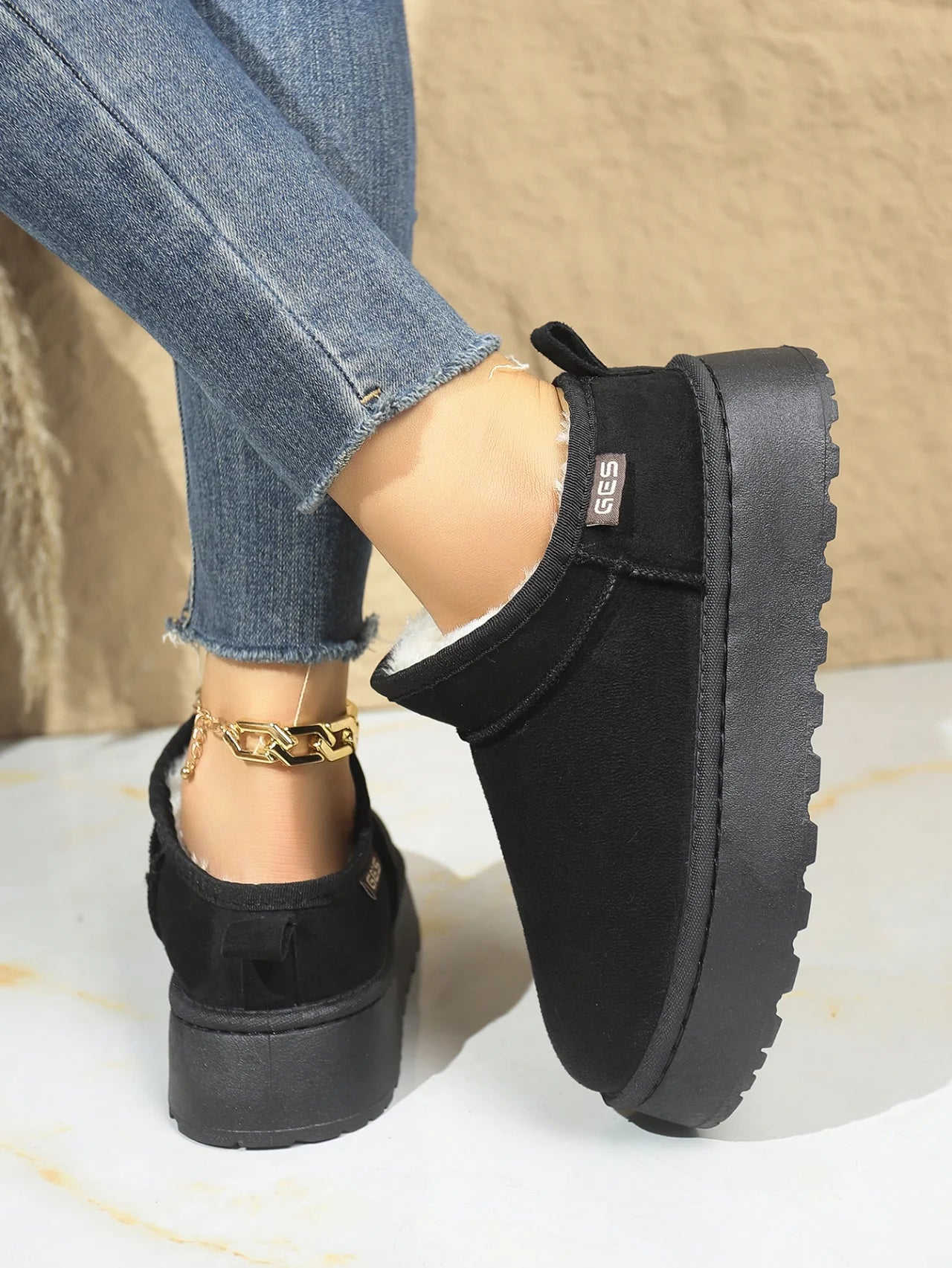 Snow Boots for Women 2026 Winter New Cashmere Warm Thick Soles Without Heel-covered Hair Half Slipper Cotton Shoes for Women