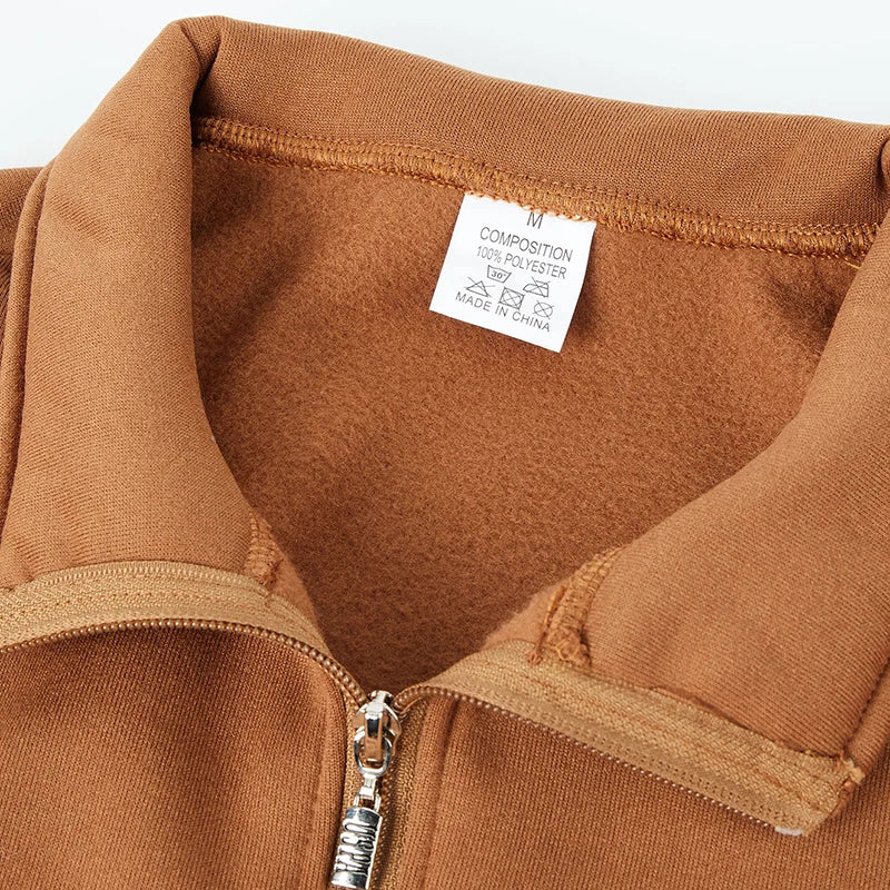 Men's Thermal Fleece Jacket Cozy Wind Resistant Full Zip Coat with Pockets Ideal for Outdoor Workouts and Hiking