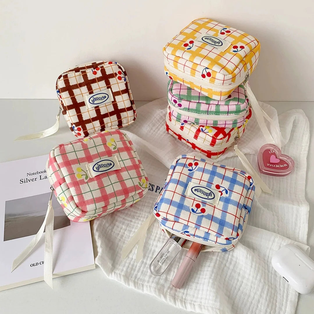 Makeup Bag for Purse, Cute Cosmetic Bag for Purse,Portable Mini Makeup Bag,Travel Toiletry Small Makeup Pouch for Women