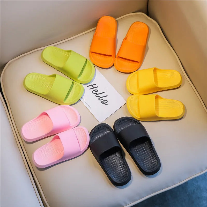 Summer Children's Slippers Solid Color Non-Slip Kids Shoes Indoor Soft Bottom Bathroom Slides Boys Girls Beach Shoes Flip Flops