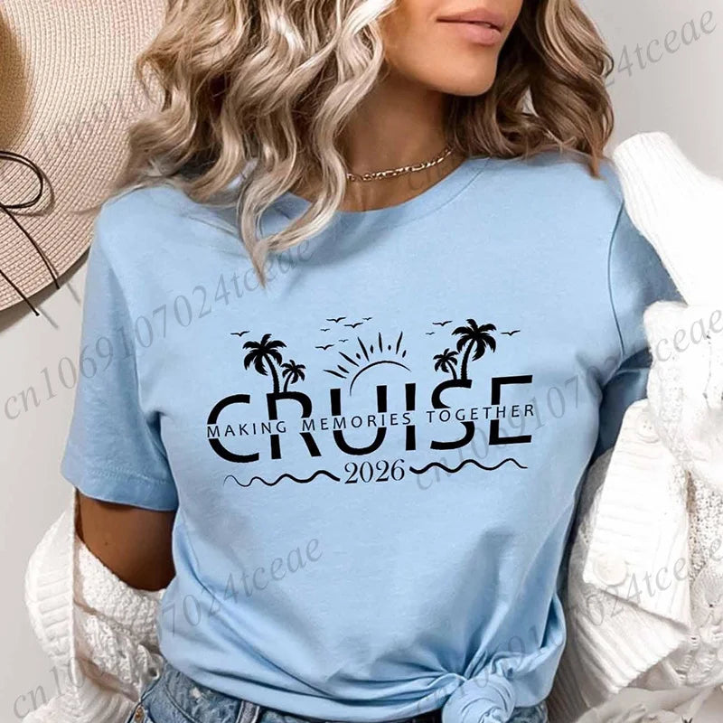 Girls Weekend Tshirt,Girls Trip 2026 T-Shirts，Matching Travel Tees,Besties Women's Clothing，Friendships Making New Memories Top