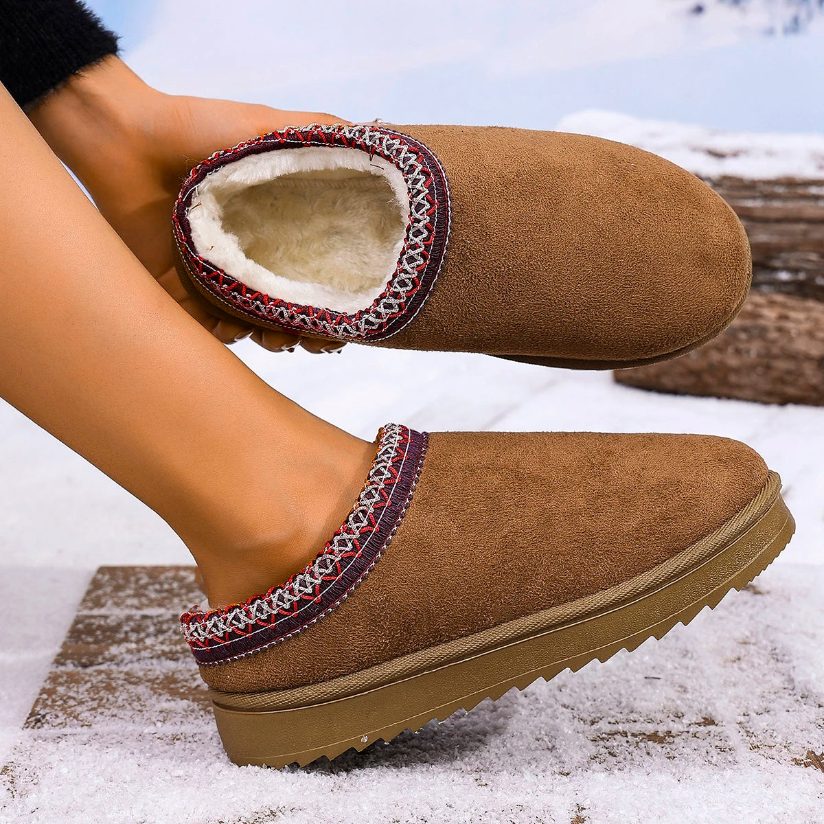 2026 Winter Women Snow Boots Cashmere Warm Thick Soles Without Heel-covered Hair Half Slipper Cotton Shoes Cashmere Warm Boots