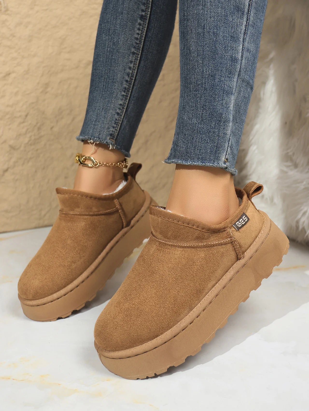 Snow Boots for Women 2026 Winter New Cashmere Warm Thick Soles Without Heel-covered Hair Half Slipper Cotton Shoes for Women
