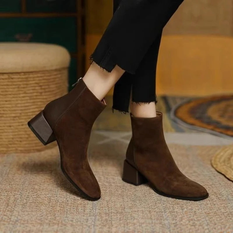 Women's winter boots fashionable round-toe modern leather suede blend ankle boots with zippers on the back, low heel nude boots
