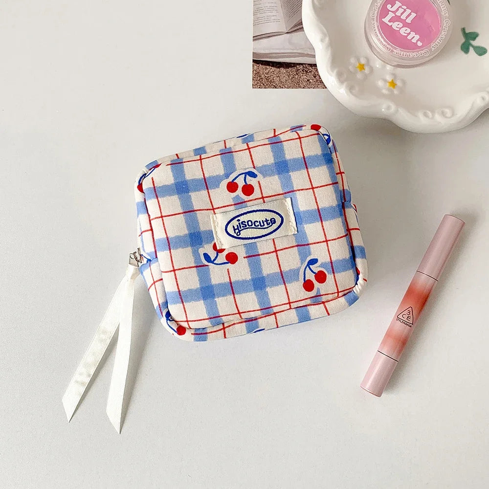 Makeup Bag for Purse, Cute Cosmetic Bag for Purse,Portable Mini Makeup Bag,Travel Toiletry Small Makeup Pouch for Women