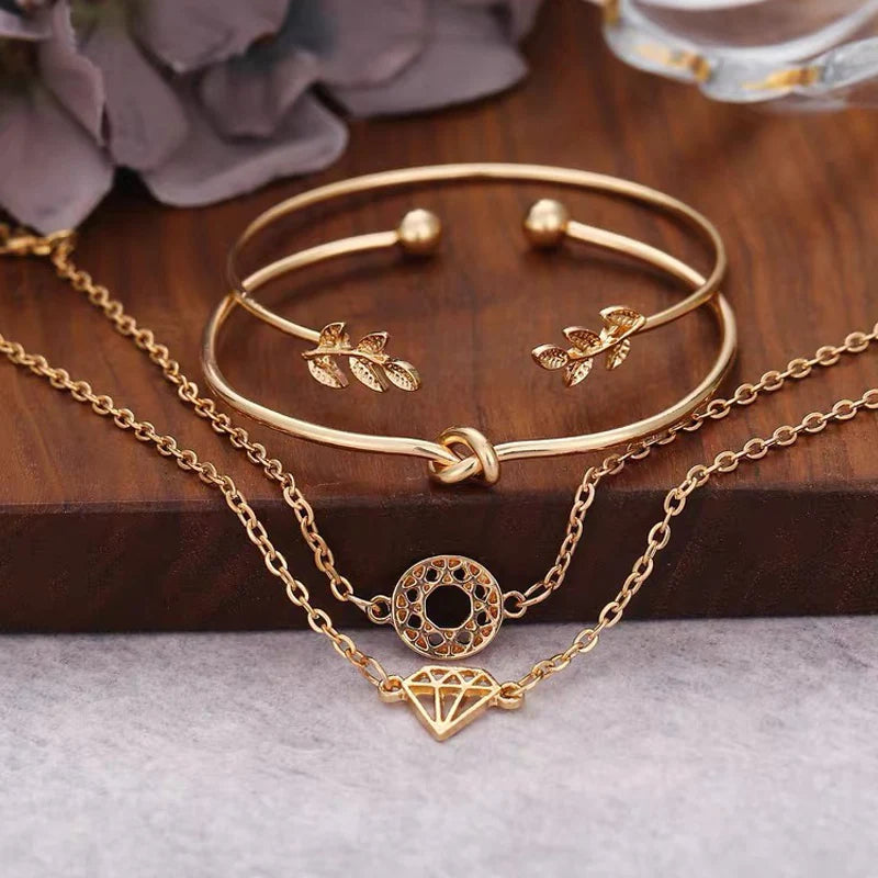 1Sets Luxury Women Watch Set Geometric Bohemian Gold Tassel Bracelets for Women Metal Quartz Wristwatches Bracelet Jewelry Gifts