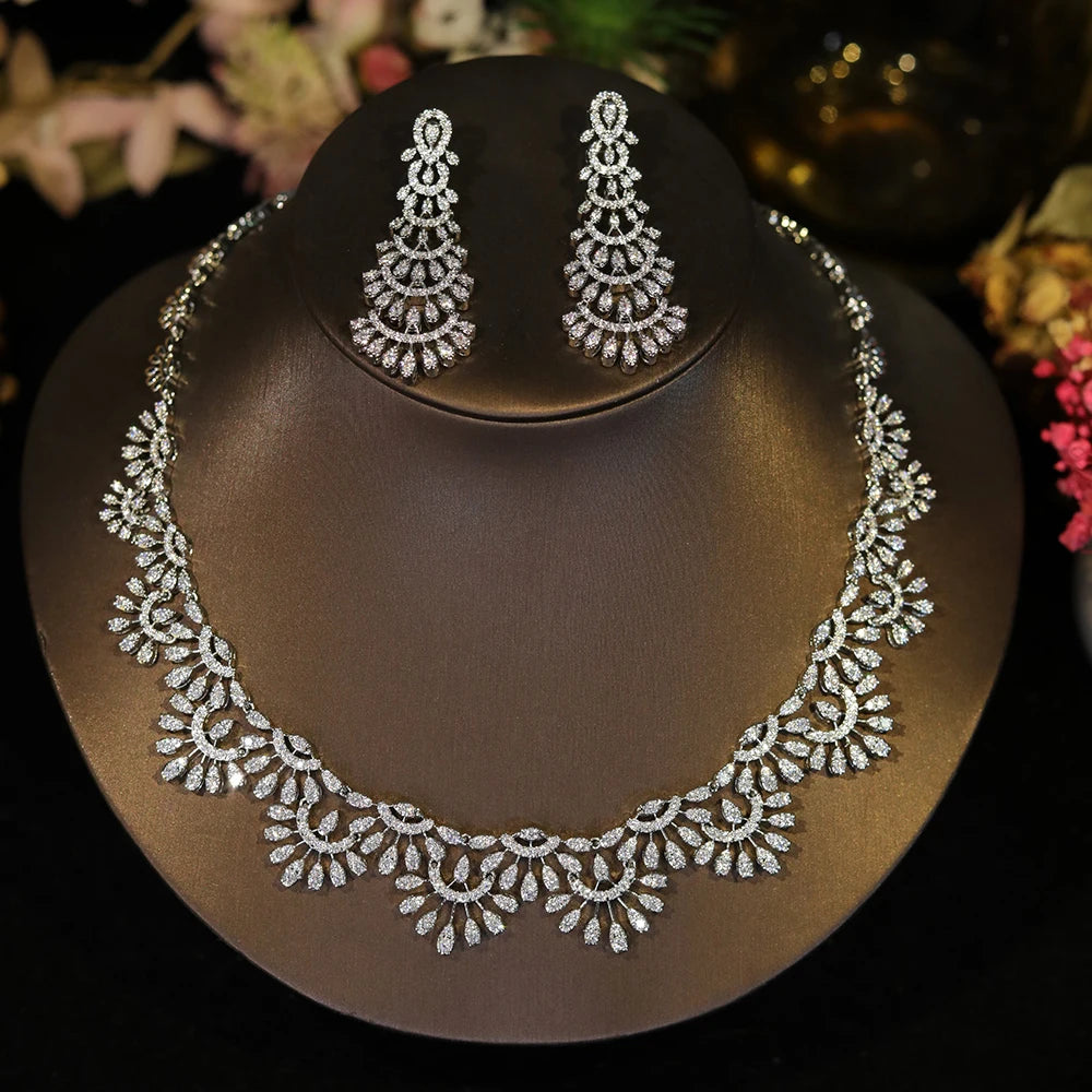 ASNORA Luxury Shiny CZ Zircon Hollowed-out Shape Wedding Banquet Necklace Pageant Bridal Jewelry Sets for Women X0617