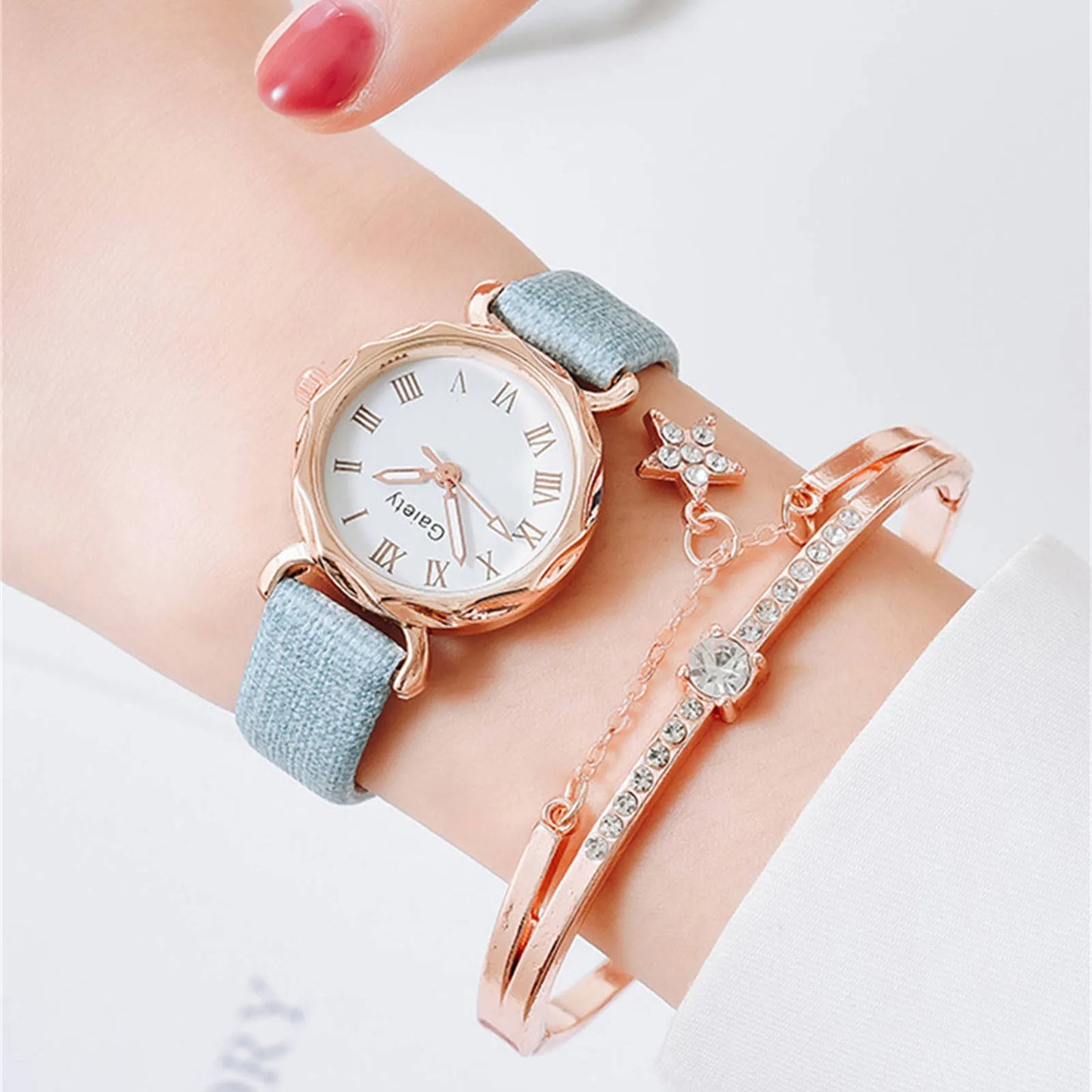 2pcs Set Luxury Women Bracelet Quartz Watches For Women Leather Watch Ladies Quartz Wristwatches Temperament Ladies Watch