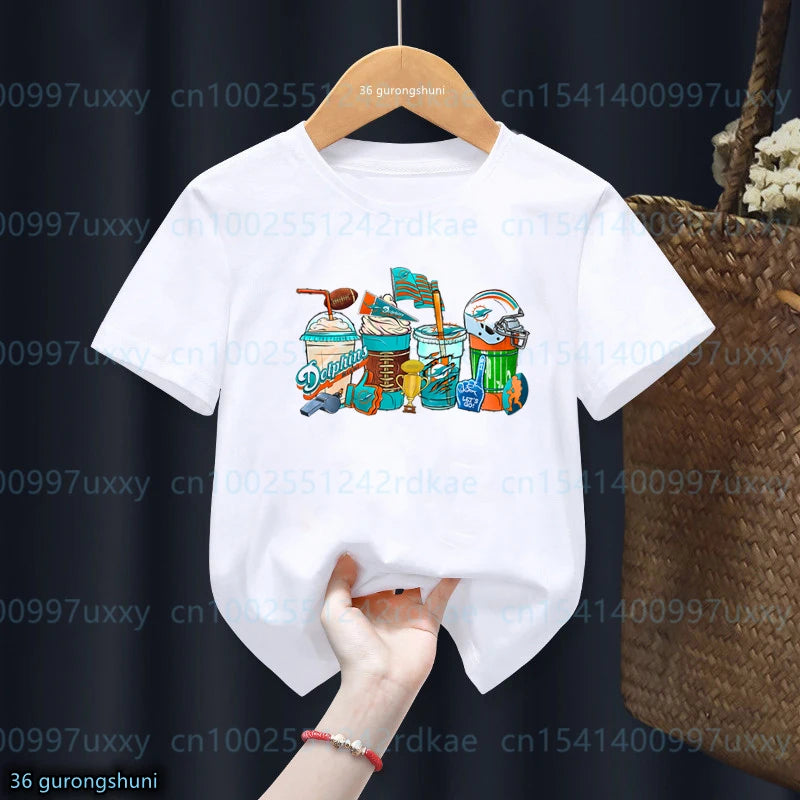 Nueva camiseta para niños, camiseta con estampado gráfico de taza de café de béisbol americano, camiseta de verano para niños pequeños, Top blanco de manga corta