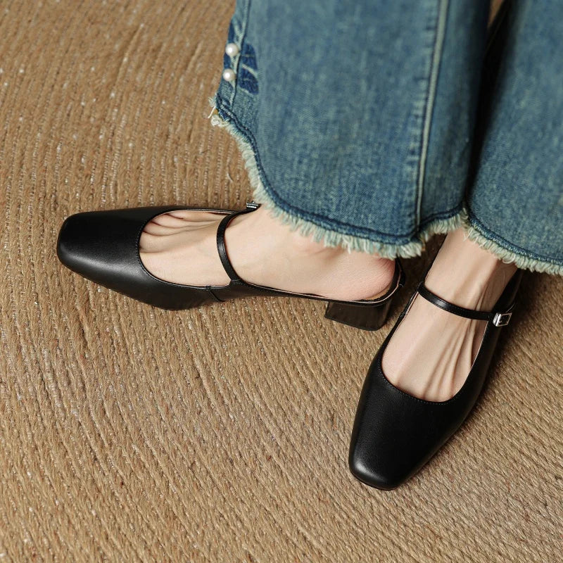 2026 New Summer Women Mules Genuine Leather Women Shoes Squared Toe med Heel Cover Toe Slingback Shallow Modern Slippers