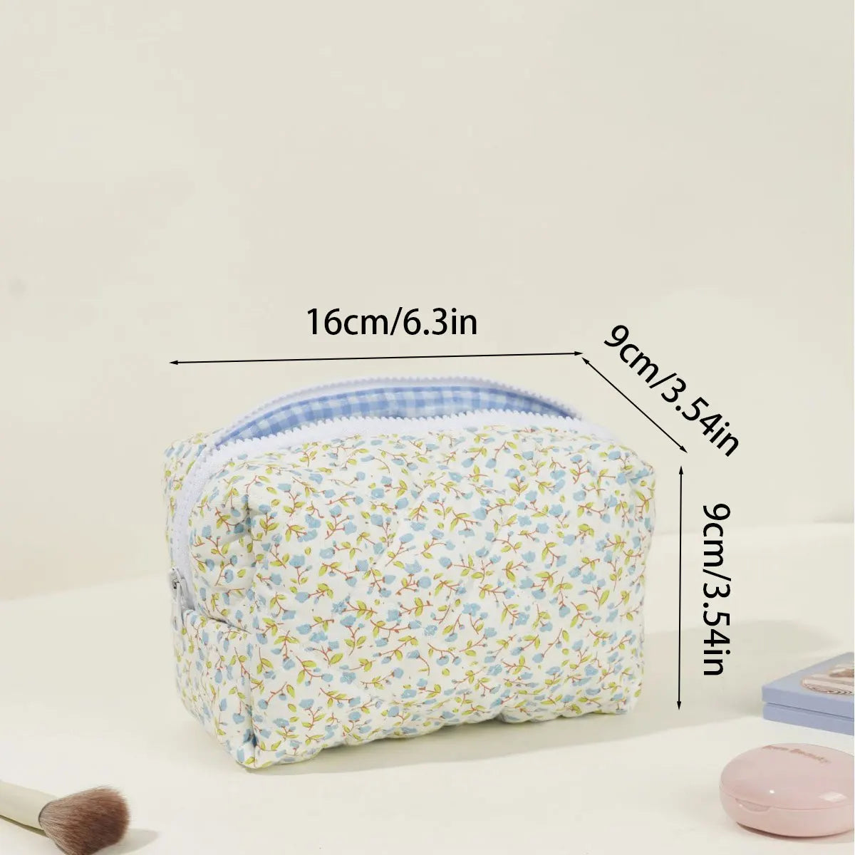 Large-Capacity Cotton Floral Quilted Makeup & Toiletry Storage Bag