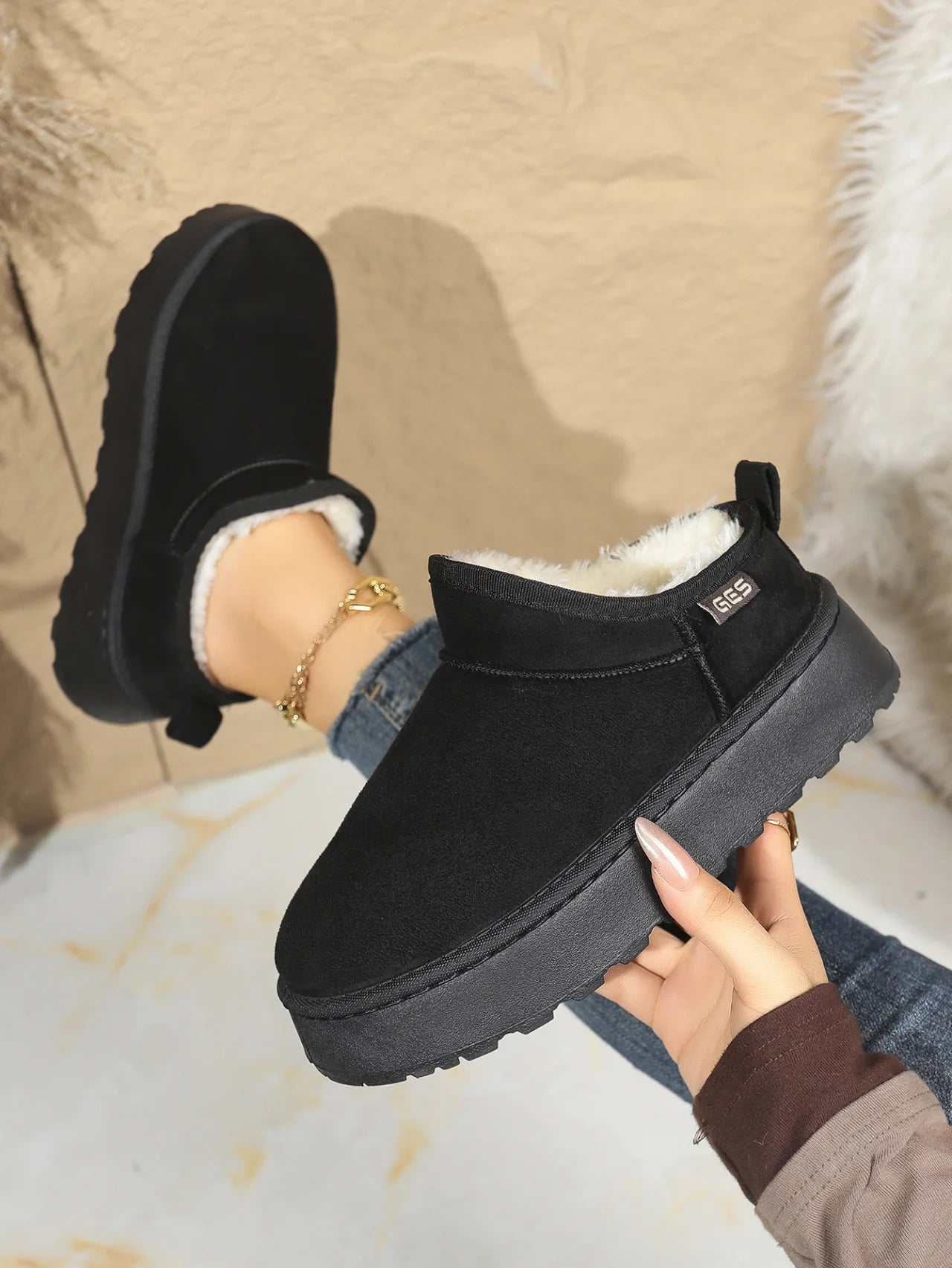 Snow Boots for Women 2026 Winter New Cashmere Warm Thick Soles Without Heel-covered Hair Half Slipper Cotton Shoes for Women