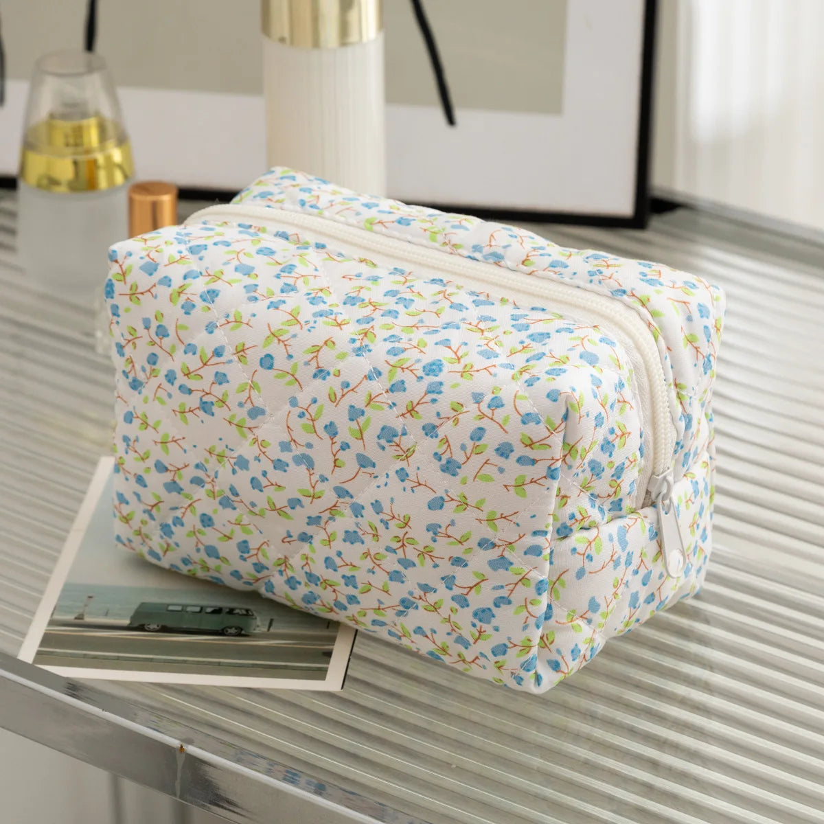 Large-Capacity Cotton Floral Quilted Makeup & Toiletry Storage Bag