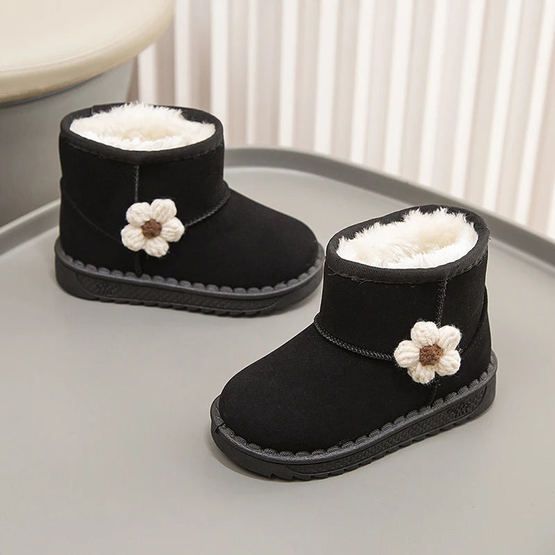 Girl's Winter Snow Boots Appliques Furry Platform Suede Kids Short Boot Four Colors Flexiable Non-slip Warm Chic Children Boot