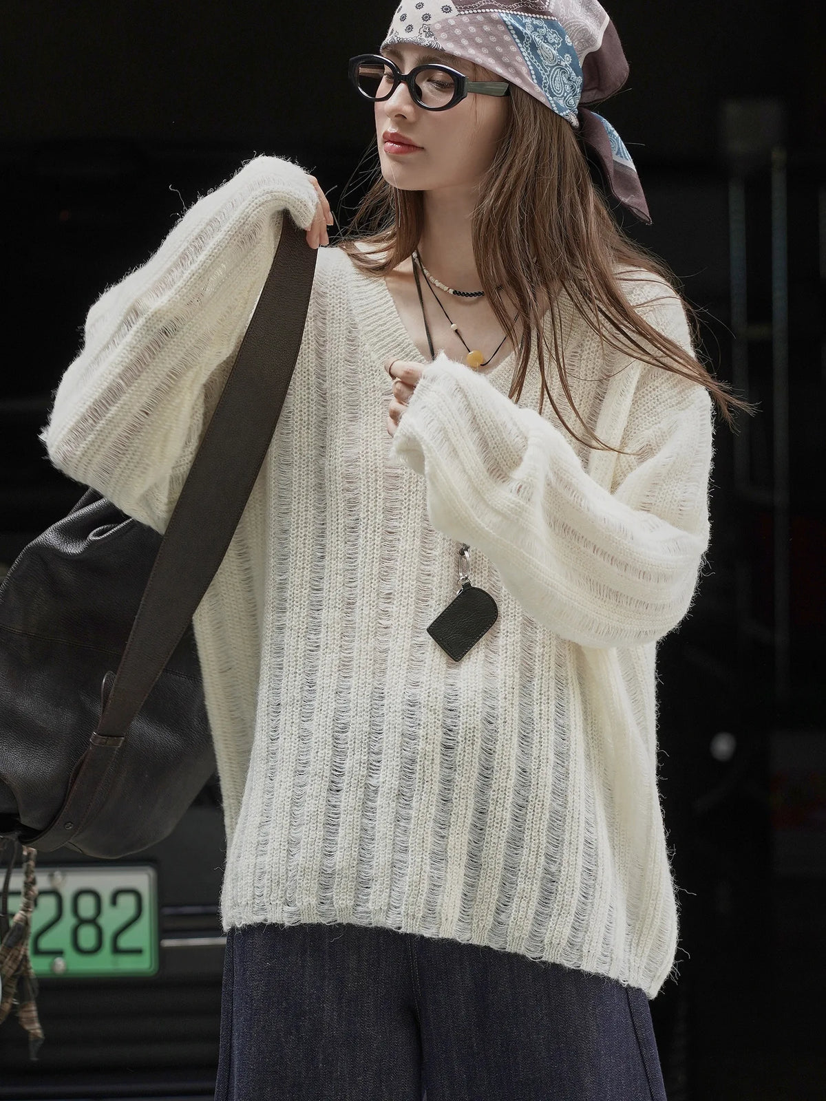2026 New Women Soft Material Pullovers V-Neck Autumn Women Sweater Clothes Knitted Pullovers Long Sleeve Sweater Pull Femme