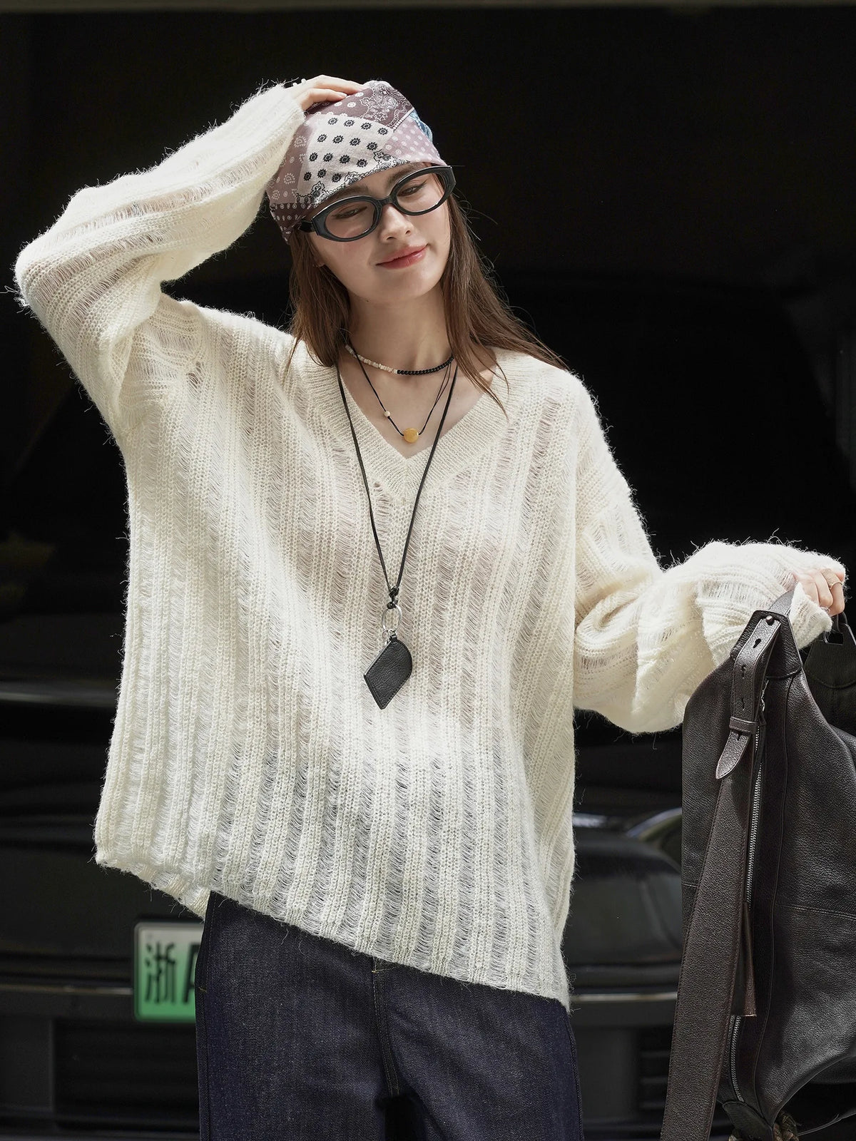 2026 New Women Soft Material Pullovers V-Neck Autumn Women Sweater Clothes Knitted Pullovers Long Sleeve Sweater Pull Femme