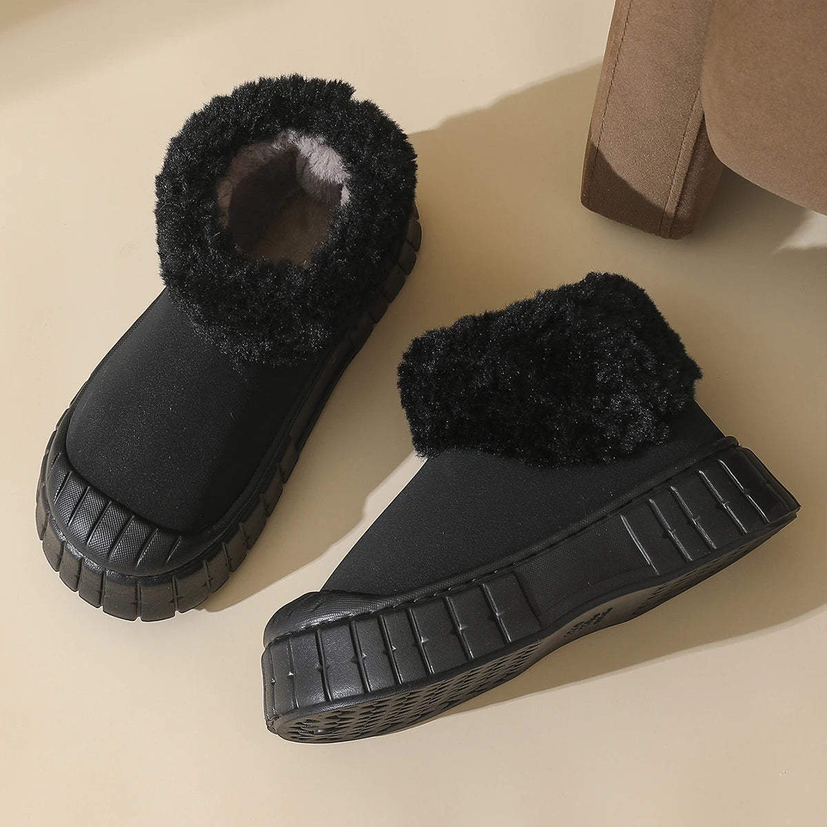 Winter New Warm Snow Boots 2025 Fur Design Women Short Boots Non-slip Light Comfortable Child Home Slippers High Top Shoe